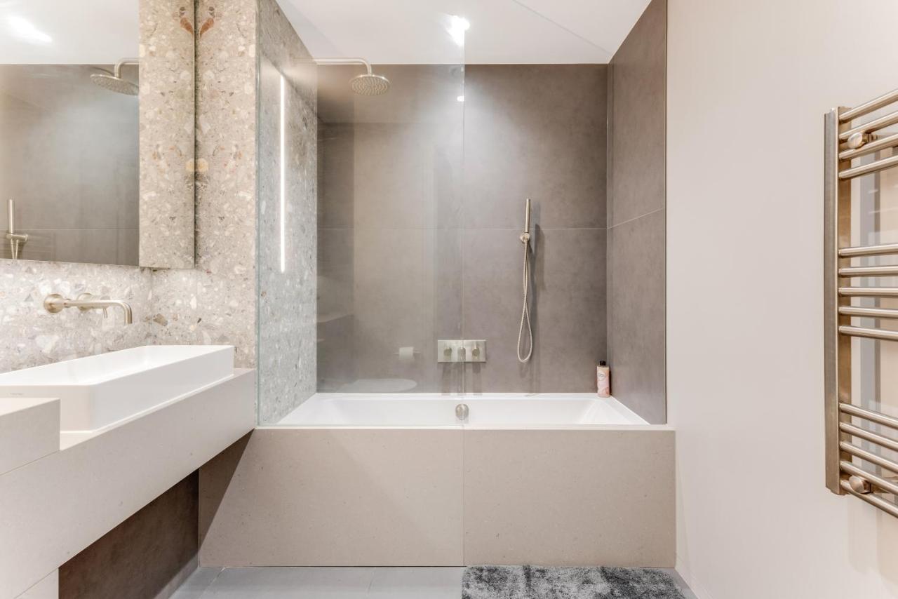 Shyroyale Apartment Лондон Екстериор снимка