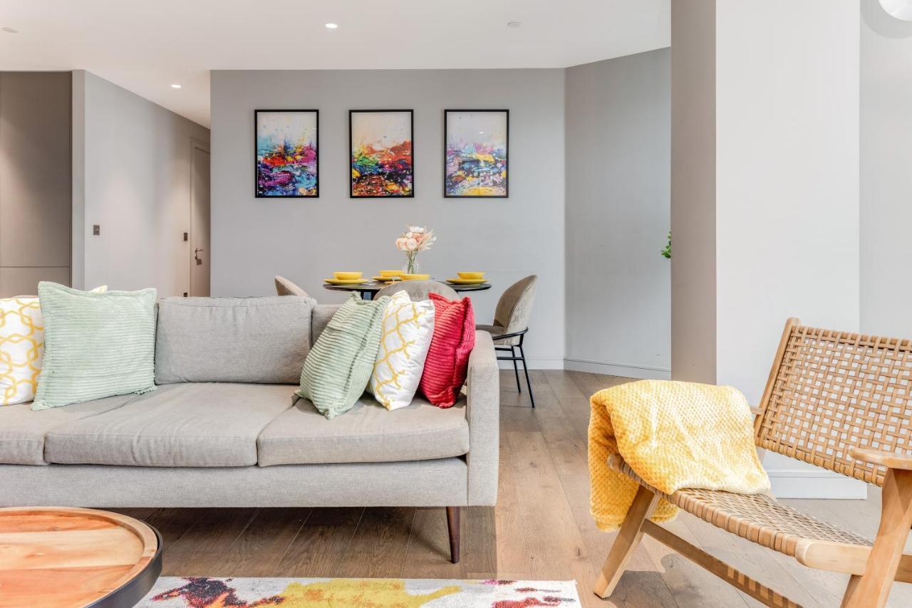 Shyroyale Apartment Лондон Екстериор снимка